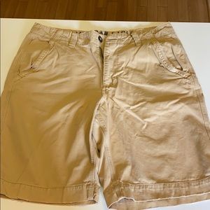 Men’s American Eagle Shorts 36